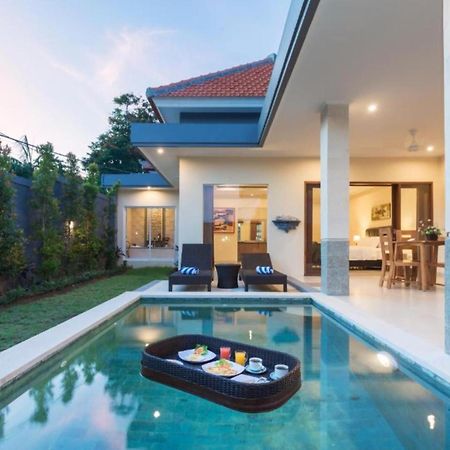 Kubu Petitenget Suite Seminyak Esterno foto