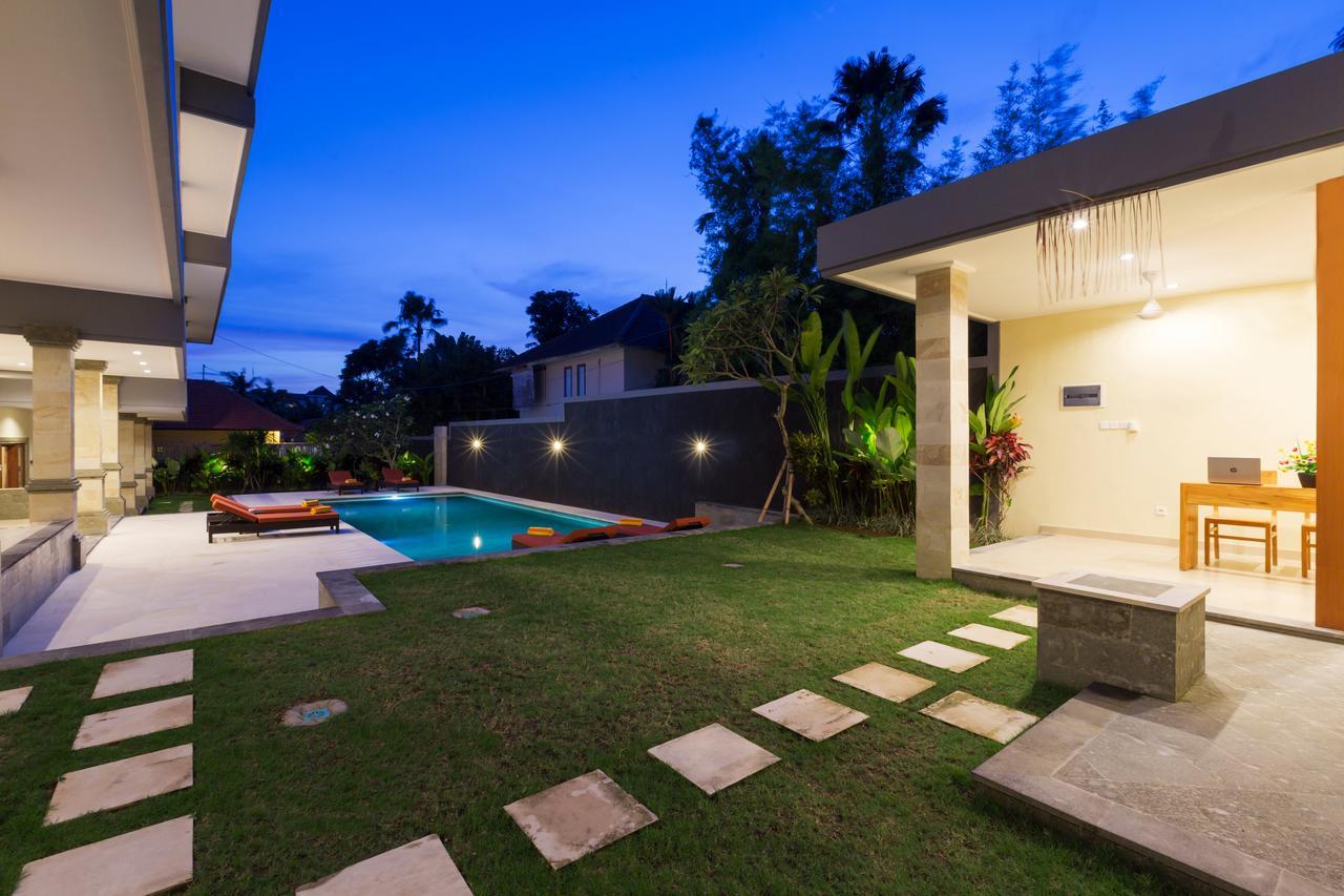 Kubu Petitenget Suite Seminyak Esterno foto