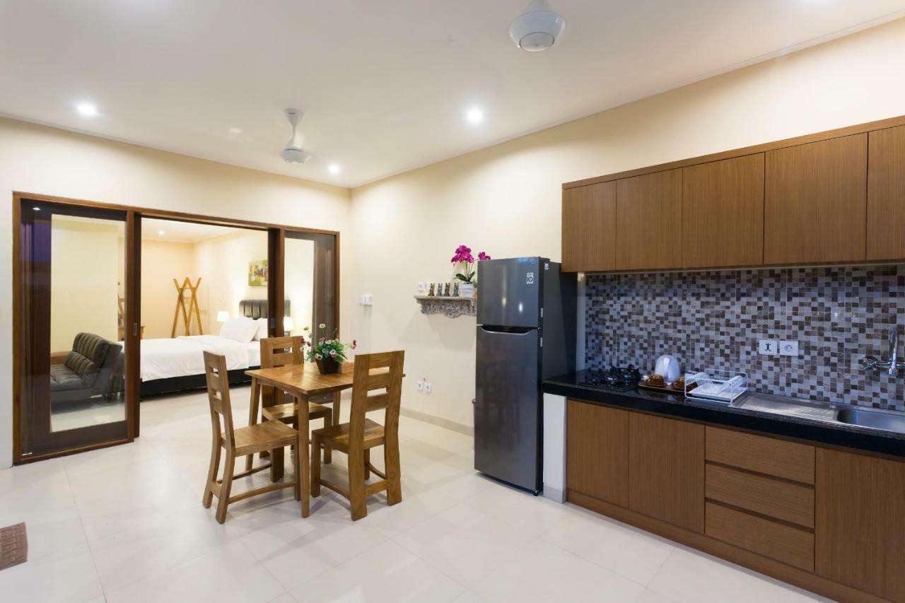 Kubu Petitenget Suite Seminyak Esterno foto